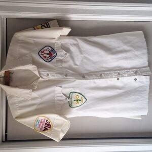 70s VINTAGE Womens Bowling League White Short Sleeve Shirt with Patches